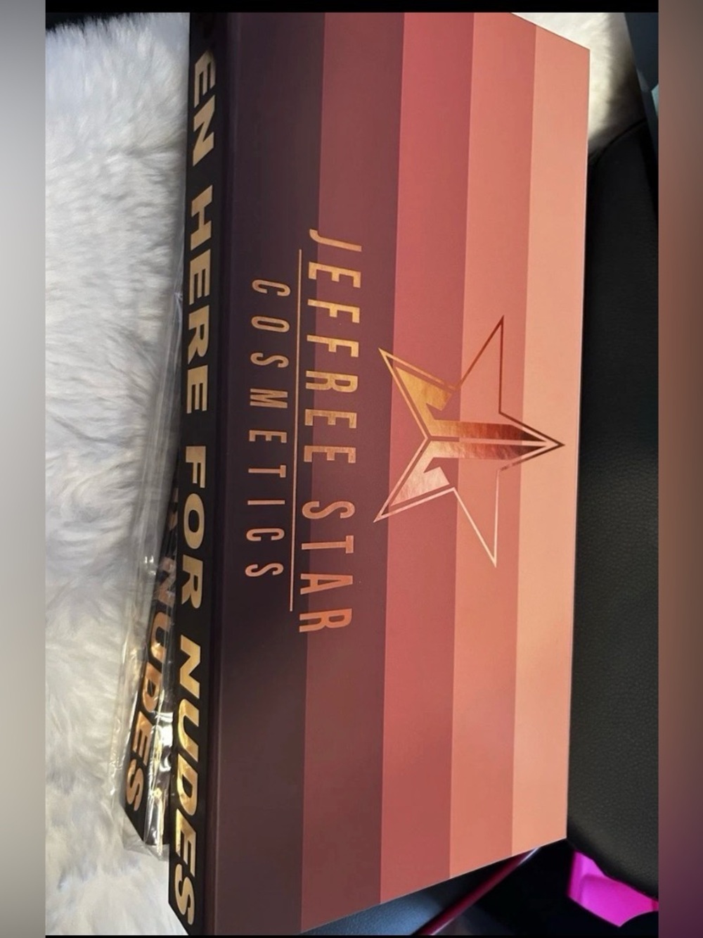 Jeffree Star Lipstick Set - Open here for nudes